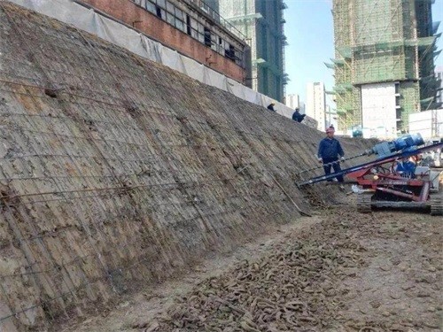 南川建筑边坡支护
